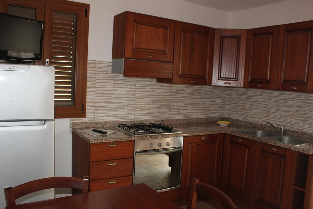 Ferienwohnung Oleandro Lotzorai Exterior foto