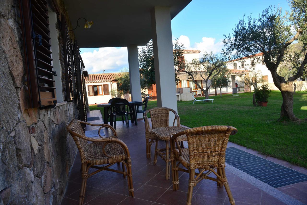 Ferienwohnung Oleandro Lotzorai Exterior foto