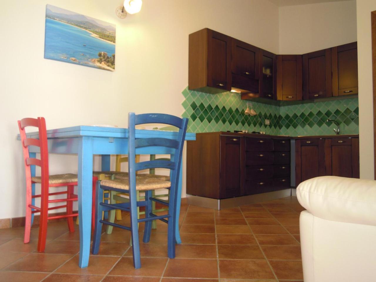 Ferienwohnung Oleandro Lotzorai Exterior foto
